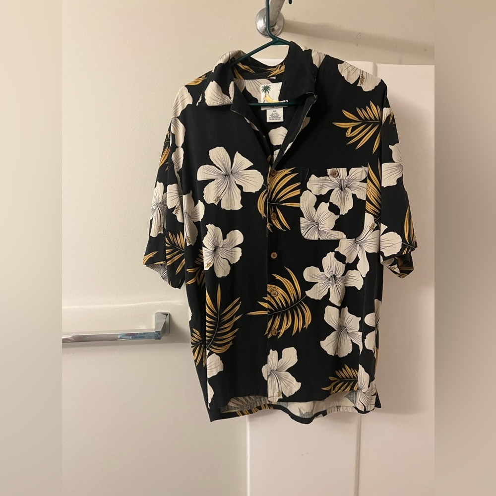 Men’s 100% silk button down